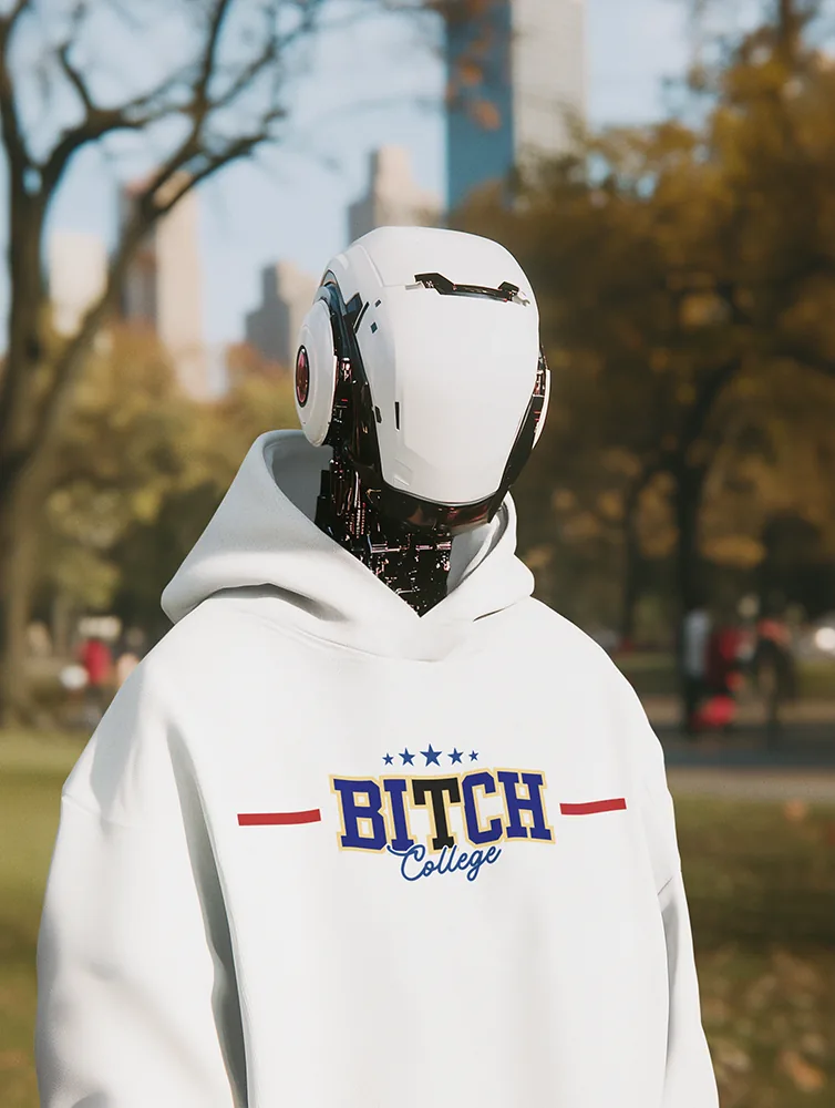 Суичър с щампа Надпис BITCH College
