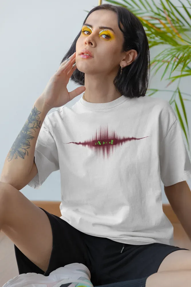 Oversize тениска с щампа Надпис sex me up